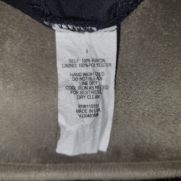 Romeo & Juliet Couture Short Black Dress - Picture 4 of 4